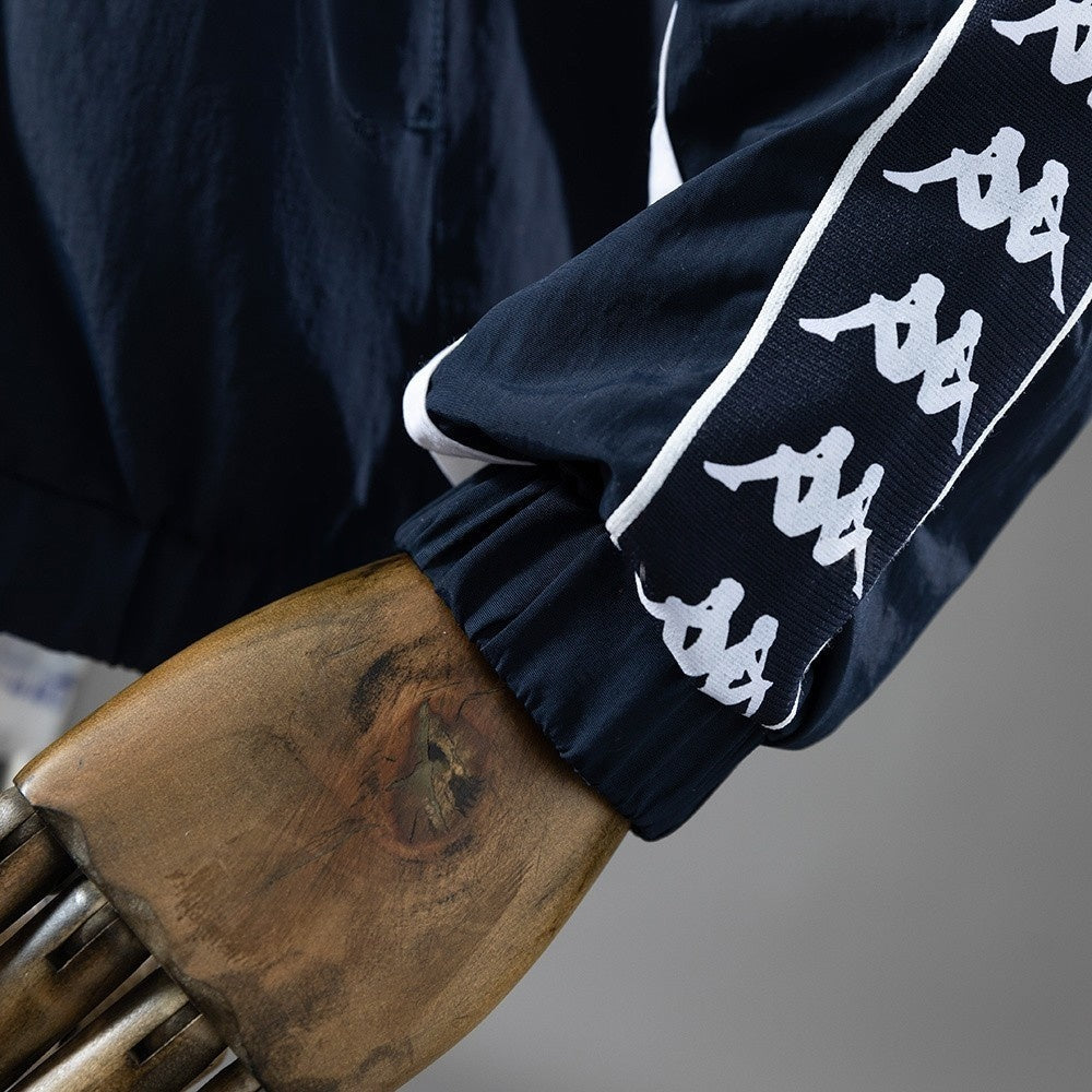 Barcelona Windbreaker 2025/26 Football Kit product image 4