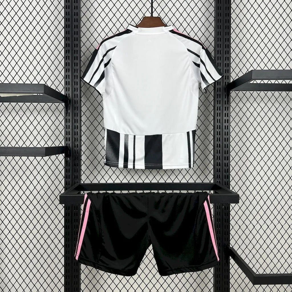 Kids Juventus Home Jersey 25/26 Football Kit Soccer product image 10