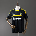 Real Madrid Jersey 2011/12 Goalkeeper Black Retro Football product image 1