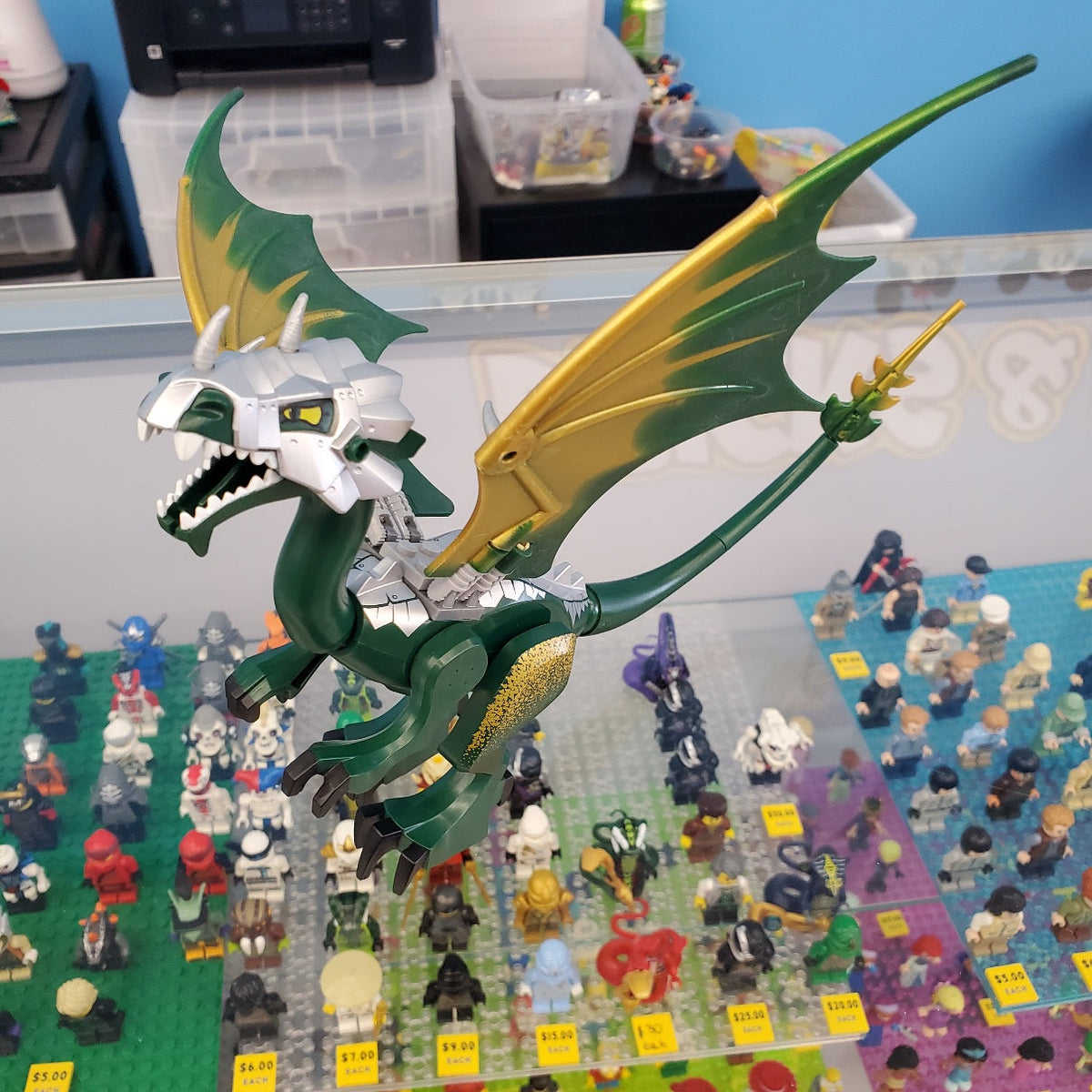 dragon03 Dragon, Fantasy Era, Dark Green Head with Armor product image 1, provided for visual reference and product detail