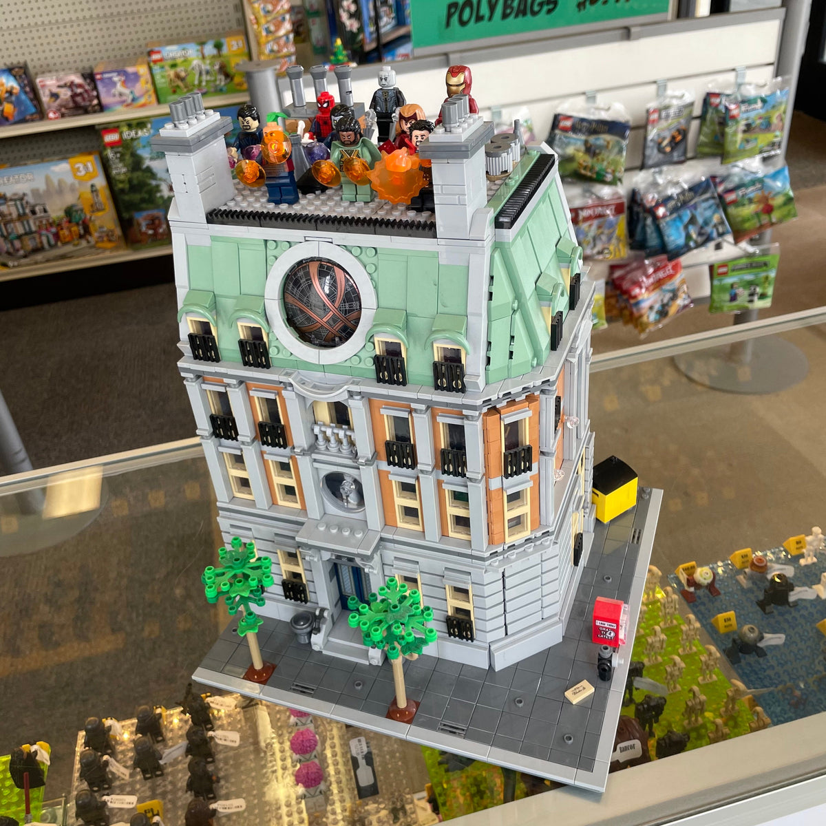 76218 Marvel Sanctum Sanctorum (Previously Owned) product image 1, provided for visual reference and product detail review