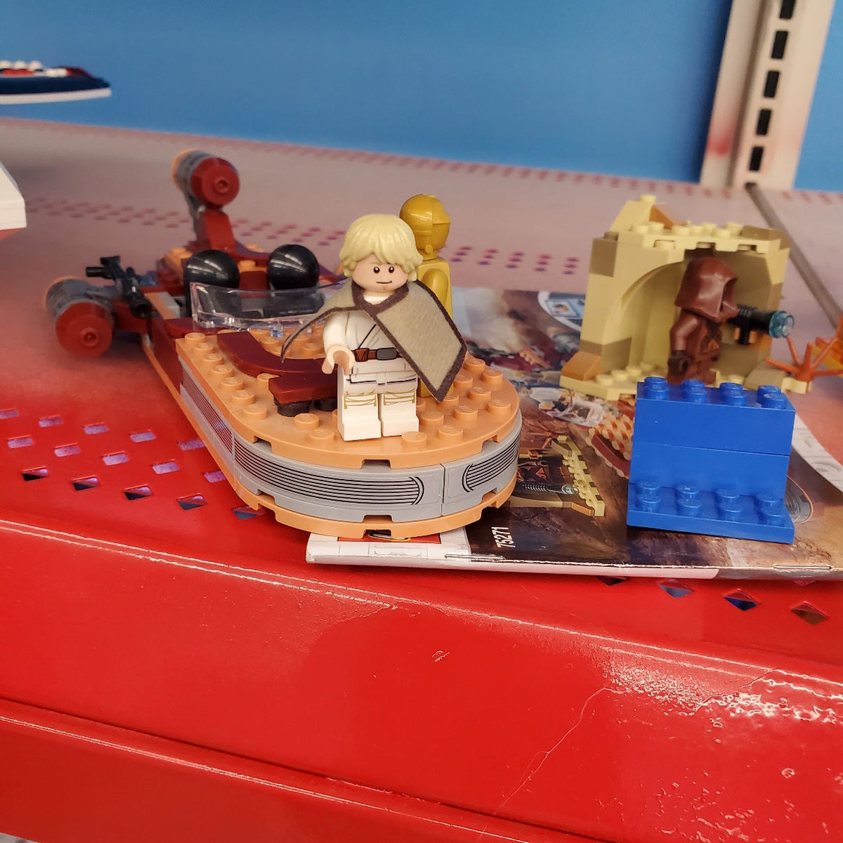 75271 Luke Skywalker's Landspeeder (Retired) (Previously Owned) product image 1, provided for visual reference and product