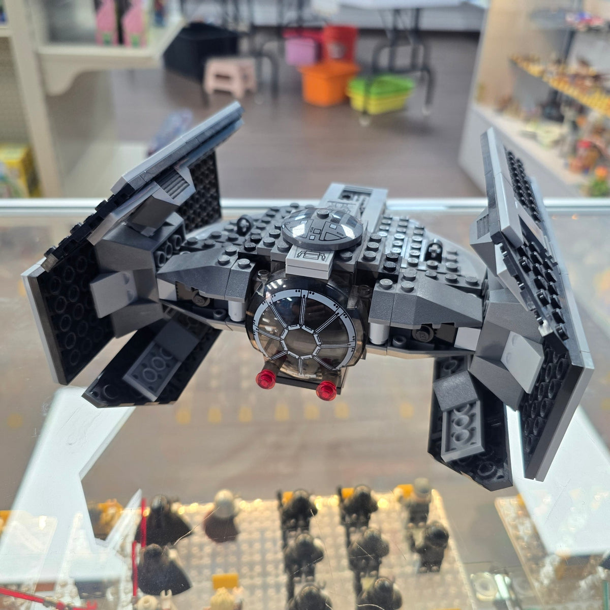 8017 Darth Vader's TIE Fighter (Retired) (Previously Owned) product image 1, provided for visual reference and product