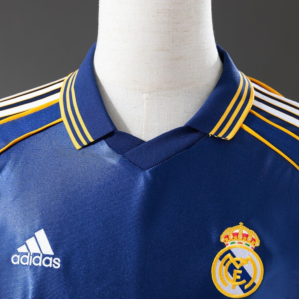 Real Madrid Jersey 1998-00 Third Retro Football Kit product image 7