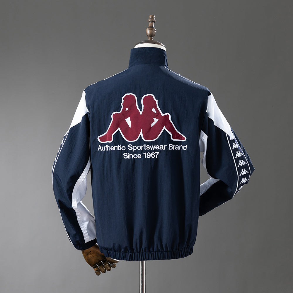 Barcelona Windbreaker 2025/26 Football Kit product image 2