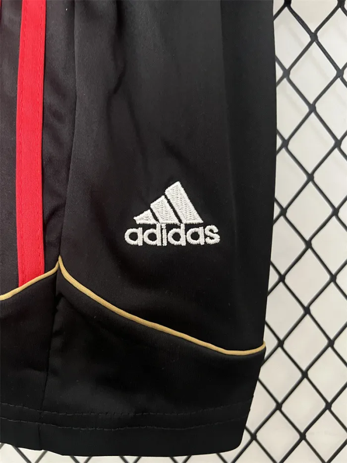 Retro Kids AC Milan Home Jersey 06/07 product image 9