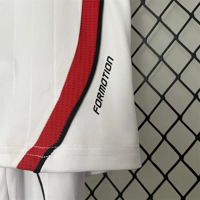 Retro Kids AC Milan Away Jersey 06/07 product image 5