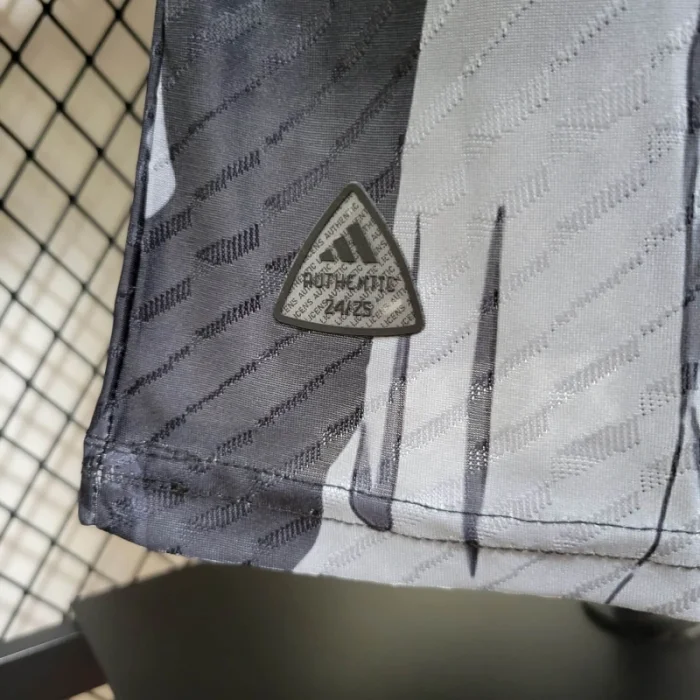 Player Version Japan Special Jersey 24/25 Football Kit product image 7