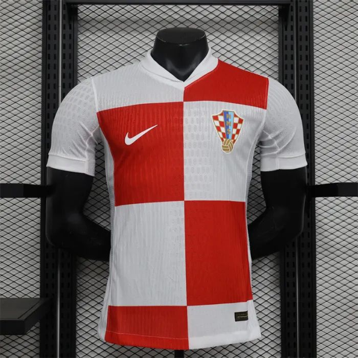 Player Croatia Home Kit 24/25 Euro Cup 2024 Football Jersey product image 1
