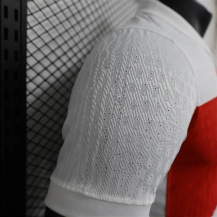 Player Croatia Home Kit 24/25 Euro Cup 2024 Football Jersey product image 5