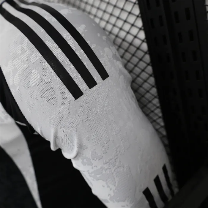Player Version Juventus Home Jersey 24/25 Football Kit Long product image 5