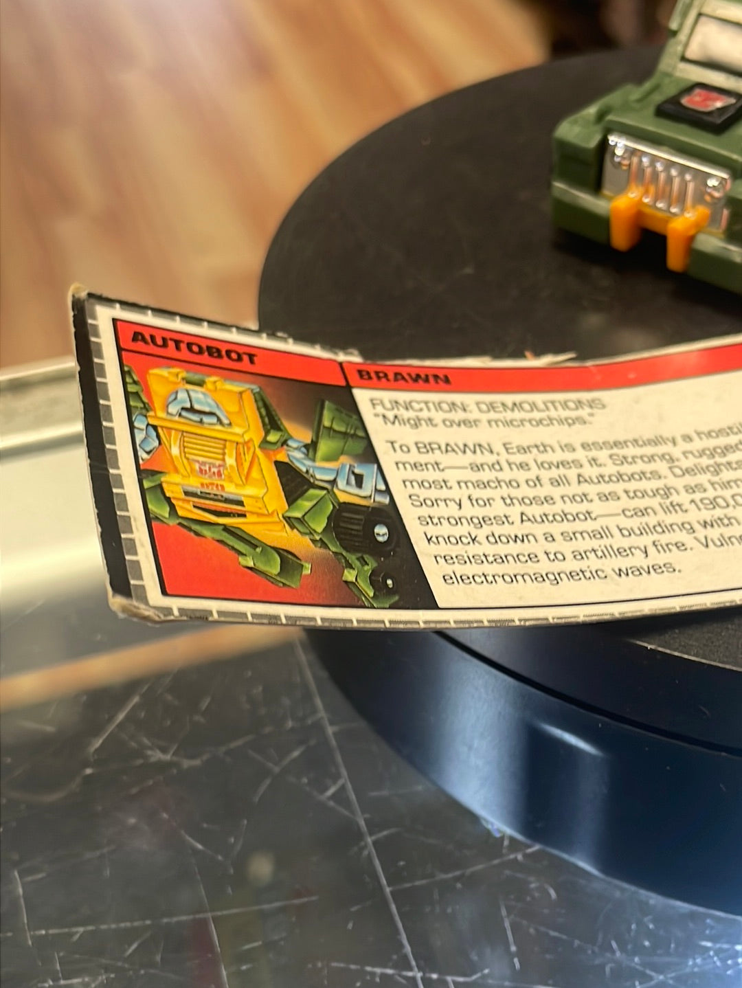 Vintage G1 Brawn Autobot Complete (Transformers, Hasbro) product image 4, provided for visual reference and product detail