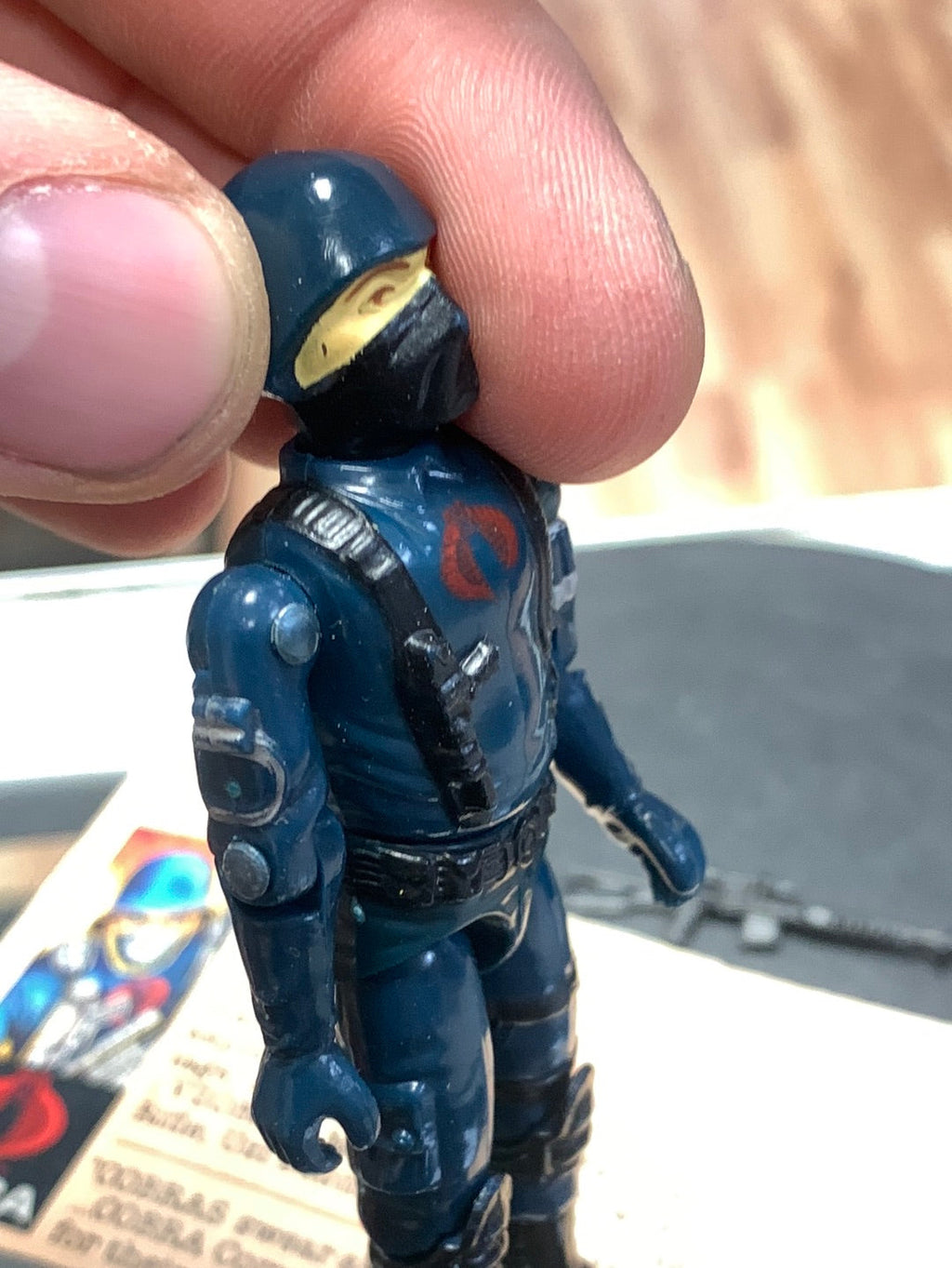 Cobra Officer V1 with File Card Straight Arm BB (Vintage GI Joe, Hasbro) Complete product image 11, provided for visual