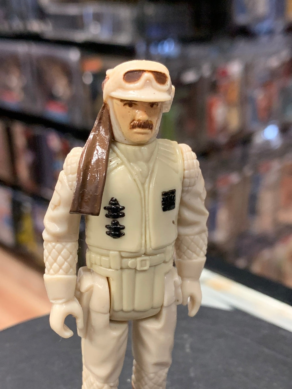 Hoth Rebel Commander HK 7086 Complete (Vintage Star Wars, Kenner) product image 2, provided for visual reference and product