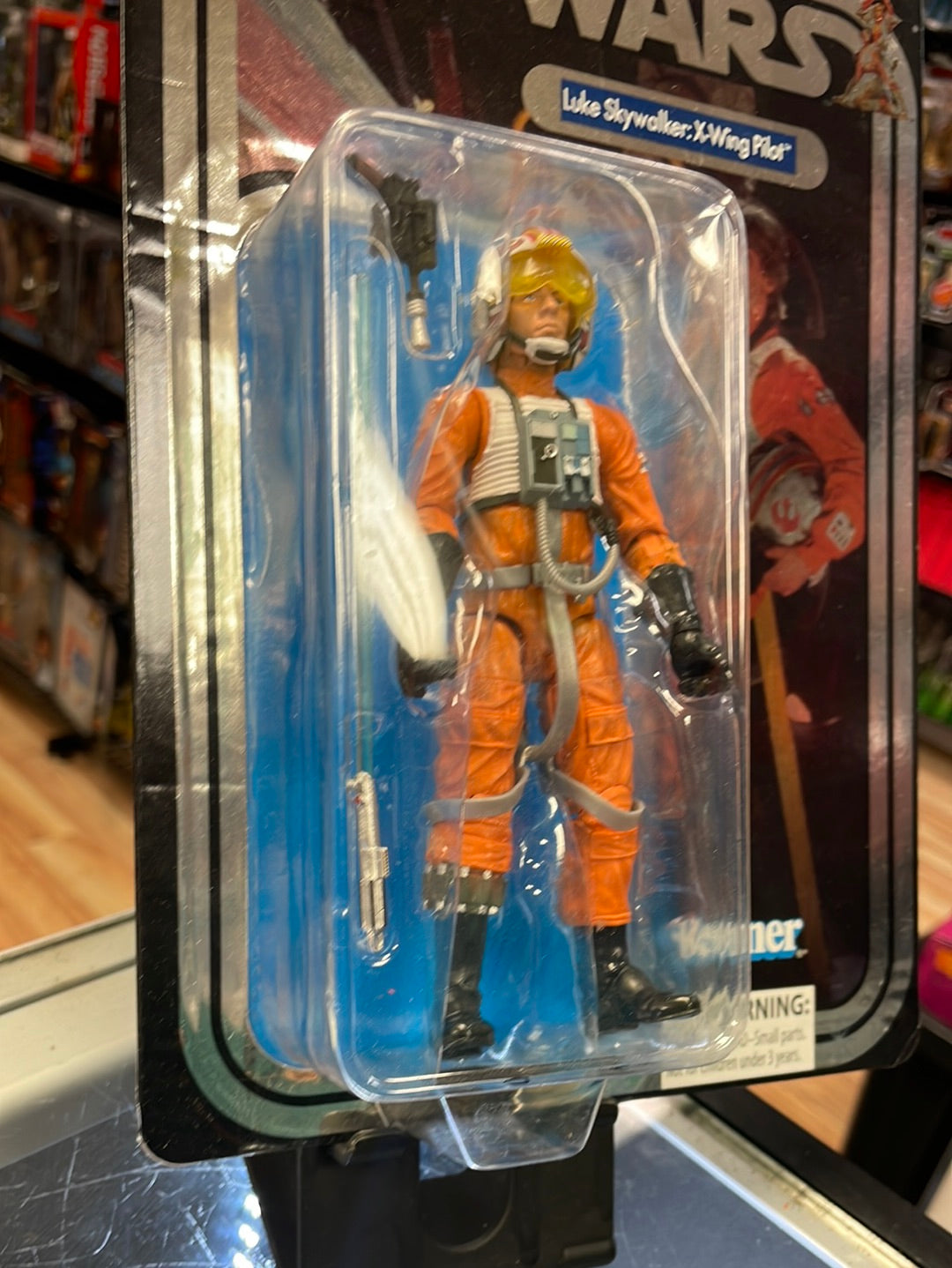 X-Wing Pilot Luke Skywalker Foil Card SDCC (Star Wars, Black Series) product image 7, provided for visual reference and
