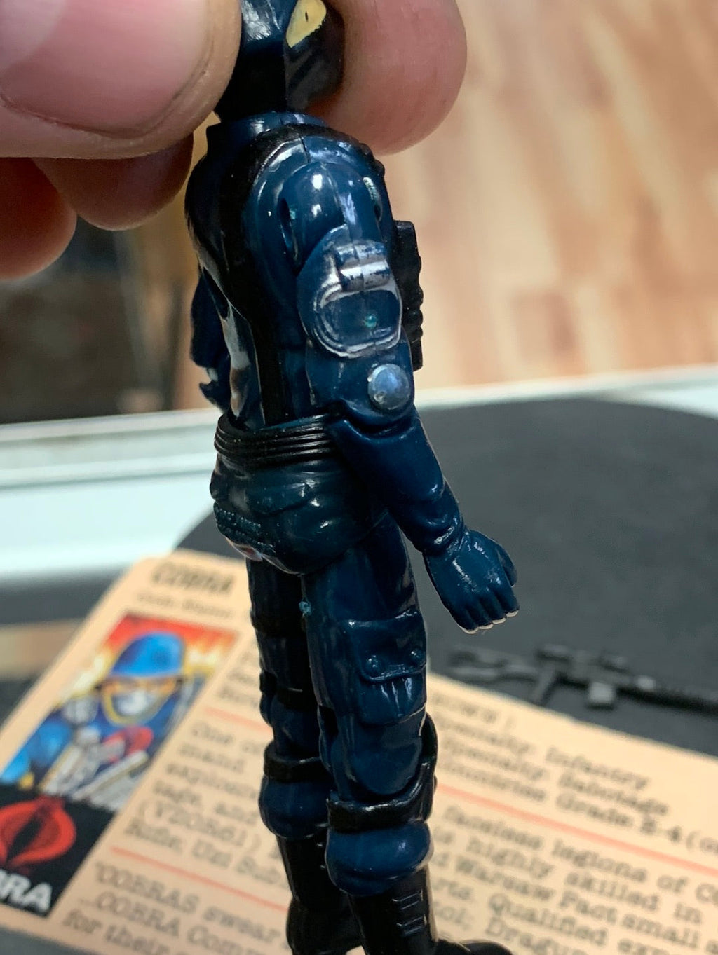 Cobra Officer V1 with File Card Straight Arm BB (Vintage GI Joe, Hasbro) Complete product image 10, provided for visual