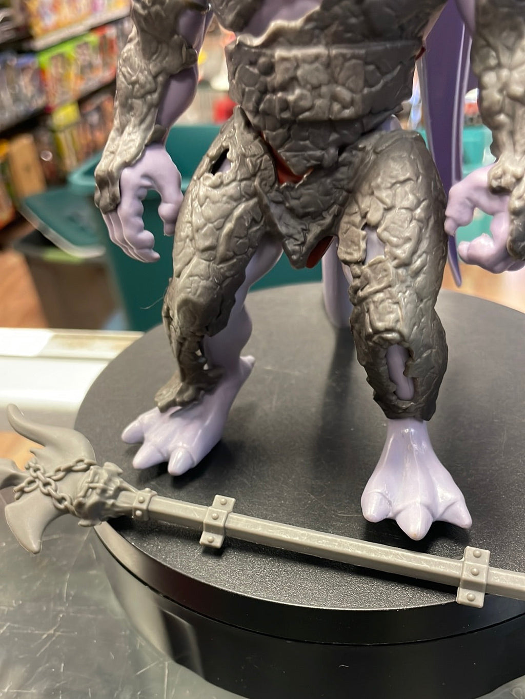 Stone Armor Goliath Complete (Kenner, Vintage Gargoyles) product image 4, provided for visual reference and product detail