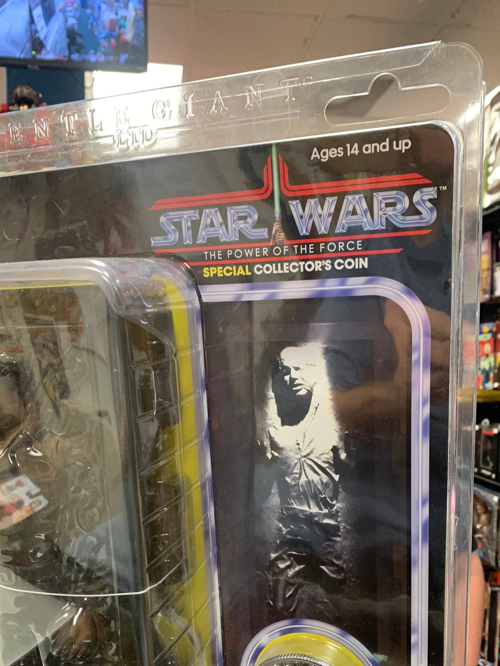 Jumbo Han Solo in Carbonite (Gentle Giant, Star Wars) product image 6, provided for visual reference and product detail