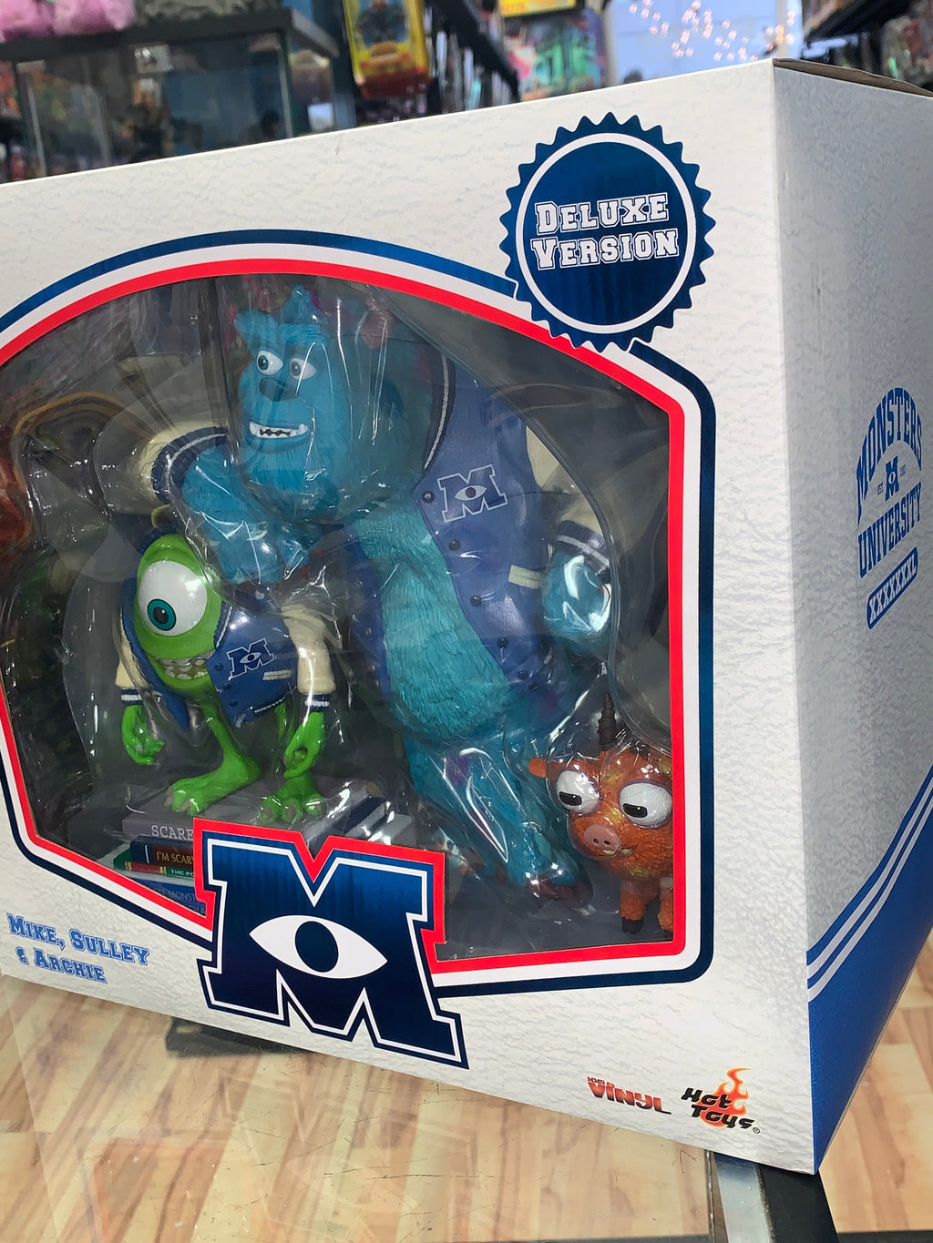 Monsters University Mike Sulley Archie MMS Vinyl (Hot Toy, Sixth Scale) Sealed product image 2, provided for visual
