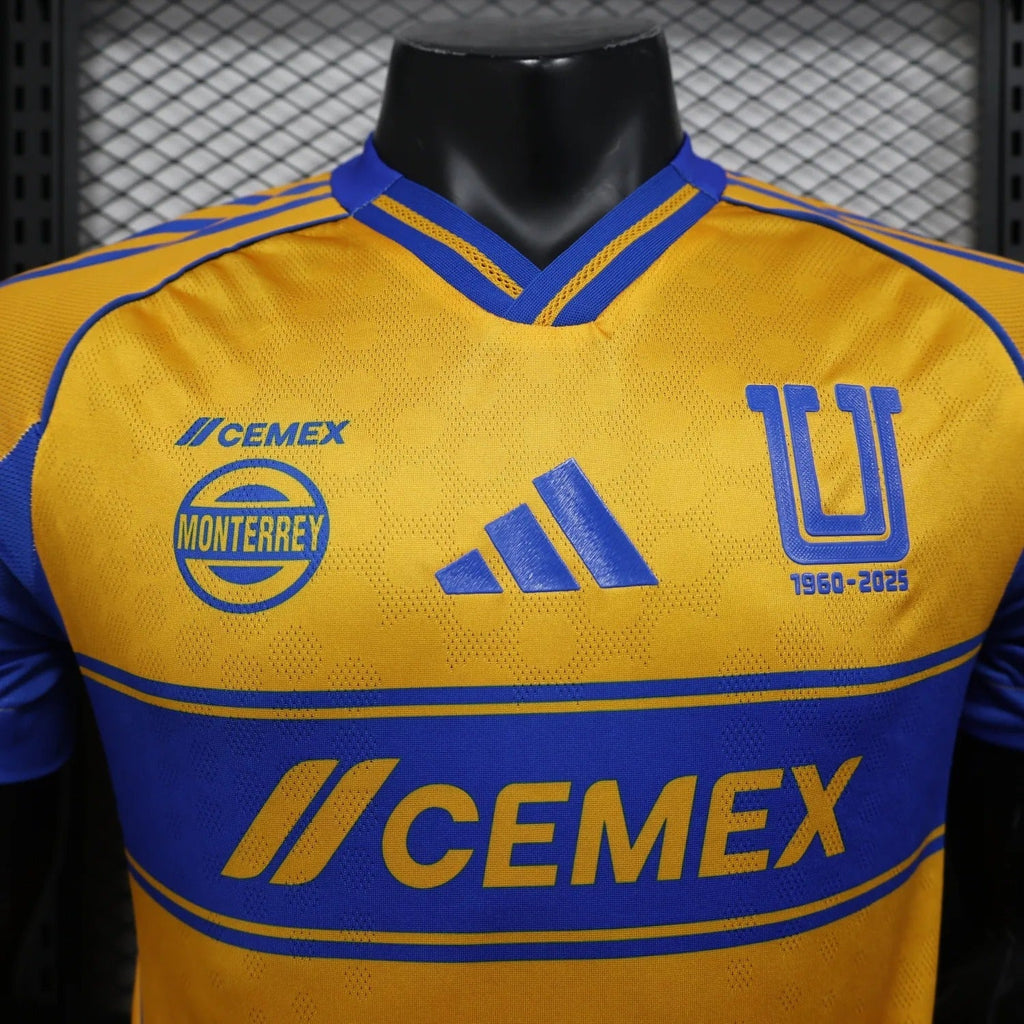 player version club tigres home jersey 25/26 football kit product image 7